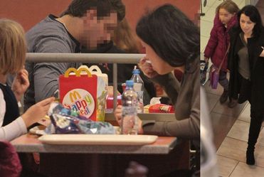 Katarzyna Pakosi�ska zabra�a c�rk� do fast-foodu!
