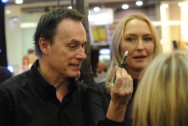 Anita Lipnicka cha�turzy w markecie