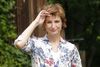 A skoro ju� o spaniu&hellip; Przedwczorajszy &bdquo;Fakt&rdquo; przyni�s� jeszcze jedn�, zdumiewaj�c� wiadomo��.

Ot� aktorka Joanna Brodzik od trzech lat nie przespa�a nawet nocy. Jak to mo�liwe? Wystarczy, okazuje si�, urodzi� bli�niaki. A to w�a�nie przydarzy�o si� 3 lata temu Brodzik. - Opr�cz �yciowych zasad &ndash; m�wi aktorka w jednym z wywiad�w &ndash; zmieni�o si� w moim �yciu w�a�ciwie wszystko. Nie mia�am poj�cia, �e nie b�d� spa�a trzy i p� roku. Mo�e nawet i dobrze &ndash; dodaje aktorka - �e nie wiedzia�am, bo decyzja o zaj�ciu w ci��� by�aby trudniejsza.

