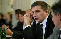 Min. Ar�ukowicz apeluje o zaprzestanie protestu