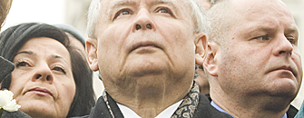 Wielka wpadka Kaczy�skiego! Chcia� za�atwi� Tuska, a...