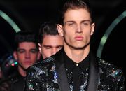 Versace - tylko dla modnych facet�w? Jesie� 2012!