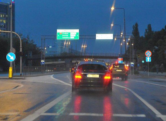 Politycy przy�apani! Zobacz, jak �ami� przepisy