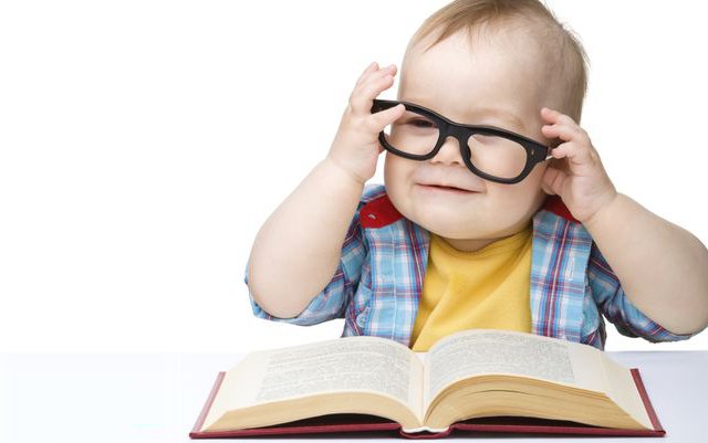 Ka�dy niemowlak to ma�y Einstein