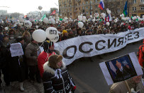 Tysi�ce Rosjan wysz�o na ulice. "Putinie - won!"
