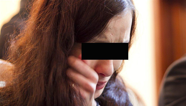 Matka Madzi u psychiatry. Towarzyszy� jej m��