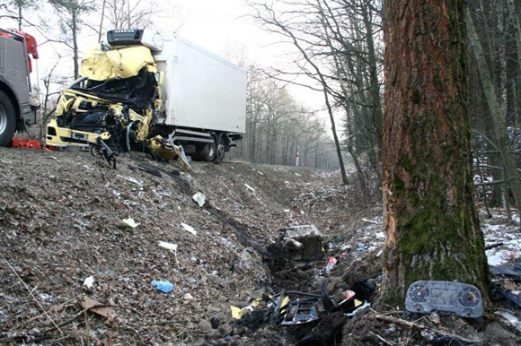 Wypadek ko�o miejscowo�ci B�k�w