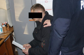 "Napadli mnie na klatce, wywie�li do lasu!" A naprawd�?