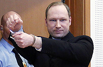 Anders Breivik polecia� do Warszawy - KGB potwierdza