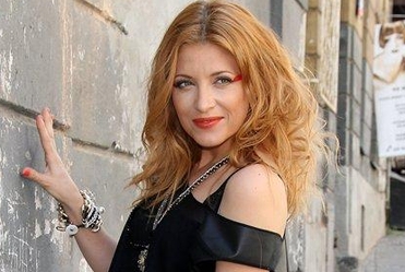 "Gwiazdy na dywaniku": Ada Fija� zast�pi Karolin� Malinowsk�
