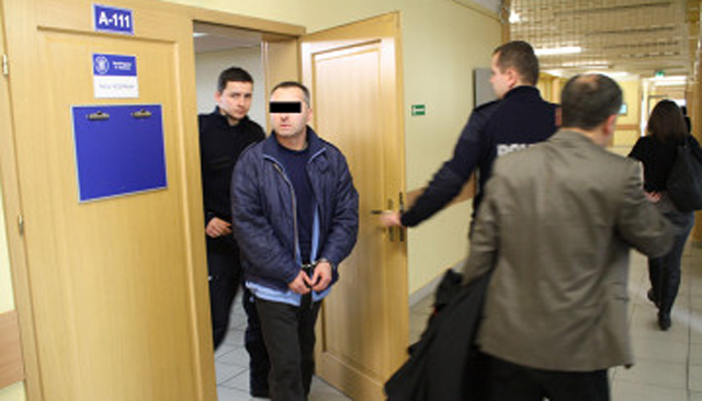 Zabi� �on�, bo nazwa�a go okularnikiem?!