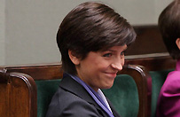 PiS zaprasza kibic�w, by przepytali Much�