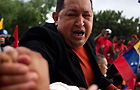 Prezydent Chavez leci do Hawany na radioterpi�