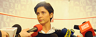 Joanna Mucha chce by� poni�ana!