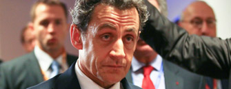 Uciek� przed gniewem t�umu do kawiarni - film