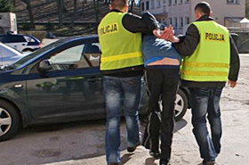 Cia�o zaginionej 17-latki znalezione w piwnicy. Zabi� j� ch�opak?