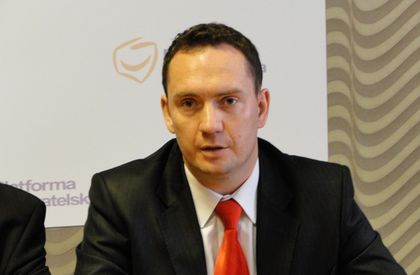 Posłowie PO murem za rolnikami wbrew ministrowi z PSL?