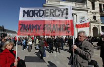 Wiec PiS pod Pałacem Prezydenckim