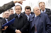 Ukrai�skie eleganckie taks�wki na Euro by�y tylko na pokaz
