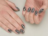 Crackle nails, czyli p�kaj�ce lakiery do paznokci