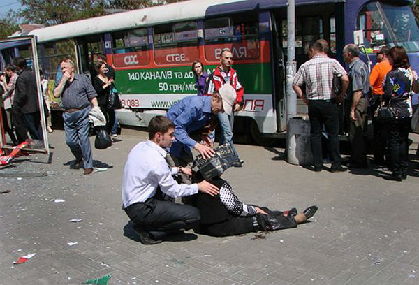 Eksplozje na Ukrainie. Na zdjęciu przystanek, gdzie doszło do jednego z wybuchów