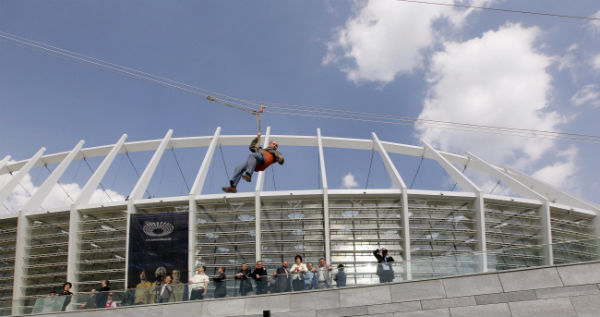 Mnożą się głosy za przeniesieniem Euro 2012 z Ukrainy do Polski