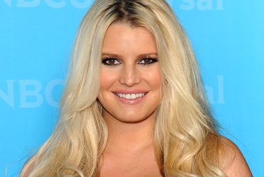 Jessica Simpson urodzi�a!
