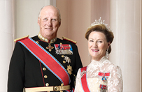 Czy król Norwegii ma klawe życie?