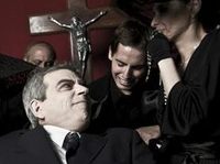 Lekarze chcieli wys�a� �ywego na cmentarz. Fatalna seria trwa!