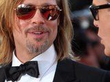Brad Pitt twarz� Chanel No. 5?