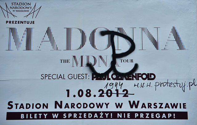 Protest przeciw koncertowi Madonny w rocznicę Powstania Warszawskiego