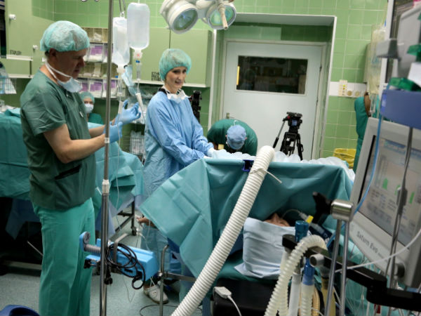 Zabieg trwa od 60 minut do półtorej godziny