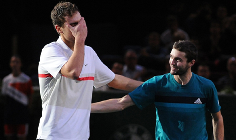 Jerzy Janowicz i Gilles Simon Jerzy Janowicz i Gilles Simon