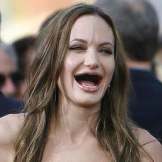 Angelina Jolie. Wciąż seksowna?