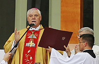 Abp Muller: Polska nie mo�e ulec antyklerykalizmowi 