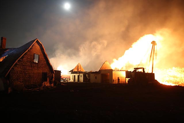 Spłonęło 10 domów i dwa budynki gospodarcze