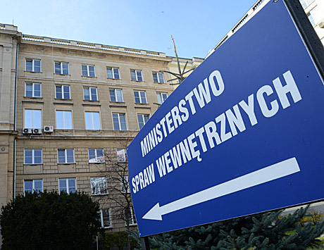Kompromitacja MSW. Wydali kalendarz z błędami