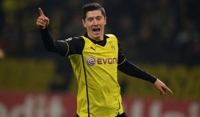 robert_lewandowski_bvb_napoli_list13_650