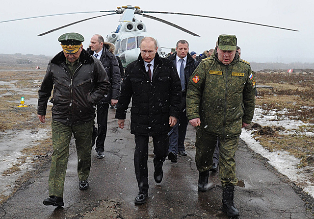 Putin osobiście nadzorował ćwiczenia wojsk - zdjęcia