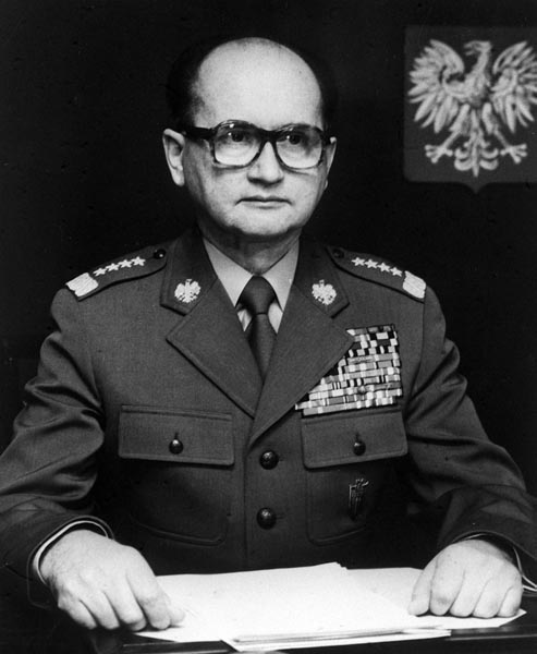 Gen. Wojciech Jaruzelski miał tylko "małą maturę"