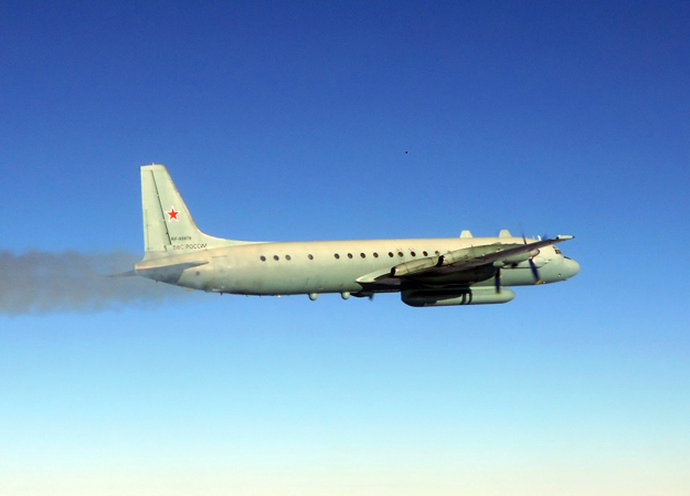 Rosyjski Ił-20 sfotografowany przez hiszpańskich pilotów nad Bałtykiem.