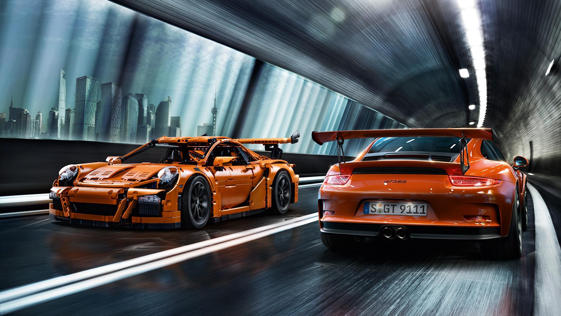 Przyjdź i zobacz… naturalnej wielkości Porsche 911 gt3 rs z klocków Lego!