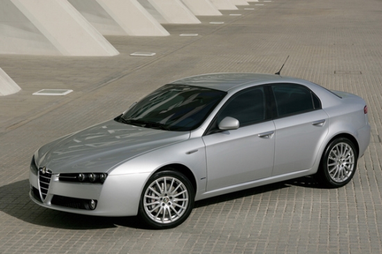 alfa_romeo_159_2005_07.jpg