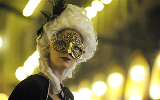https://i.wp.pl/a/f/jpeg/23867/carnevale_di_venezia_9.jpeg