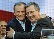 https://i.wp.pl/a/f/jpeg/24822/tusk_komorowski_ap180.jpeg