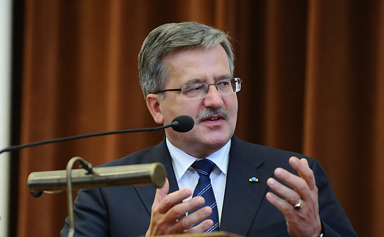 https://i.wp.pl/a/f/jpeg/25572/bronislaw_komorowski.jpeg