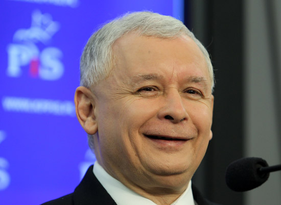 https://i.wp.pl/a/f/jpeg/25772/kaczynski_mina_1_pap_55.jpeg