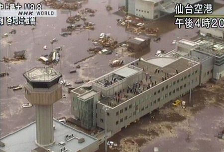 http://i.wp.pl/a/f/jpeg/26431/Japonia_pozar_trzesienie_ziemi_sendai_STR_afp_450.jpeg