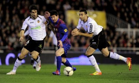 https://i.wp.pl/a/f/jpeg/28435/lionel_messi_valencia_barcelona02_2012_470.jpeg