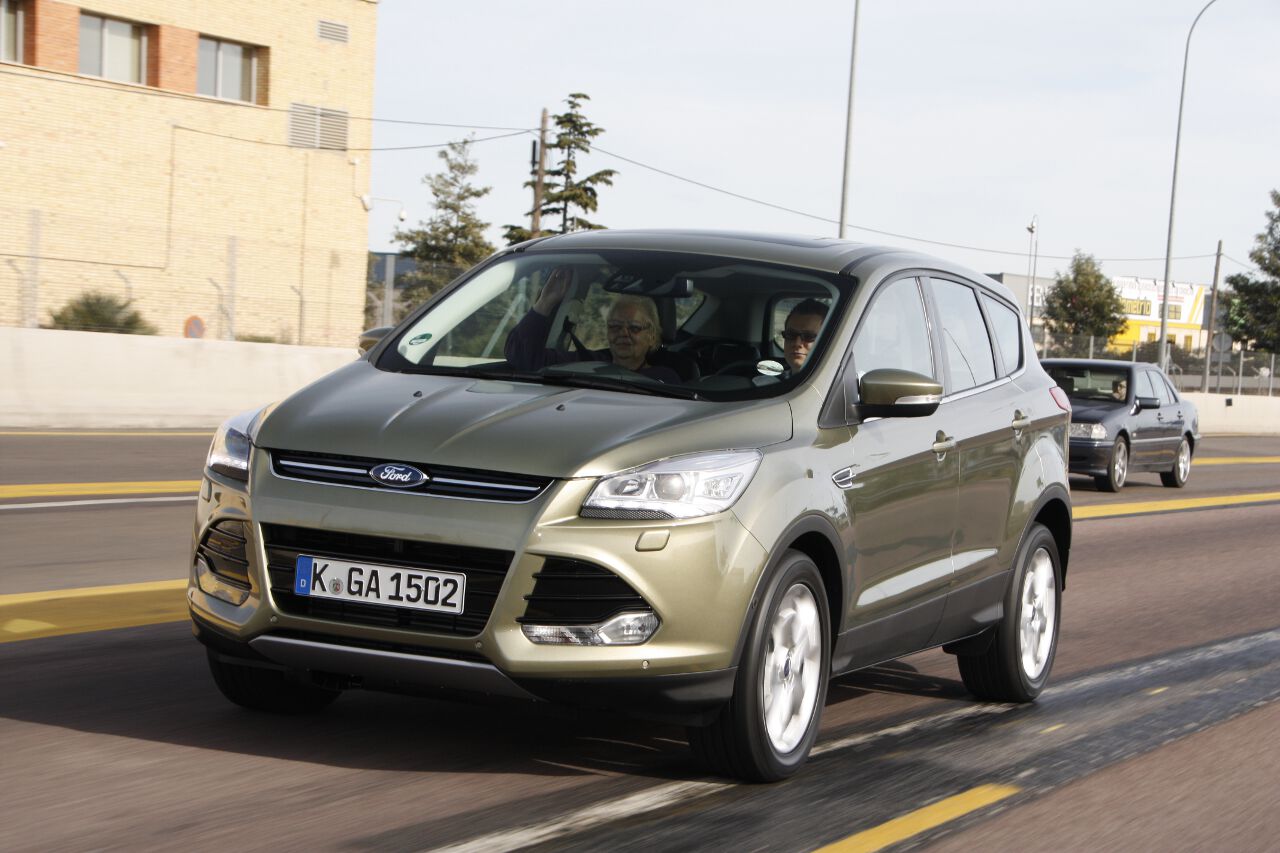 Ford kuga powershift video #8